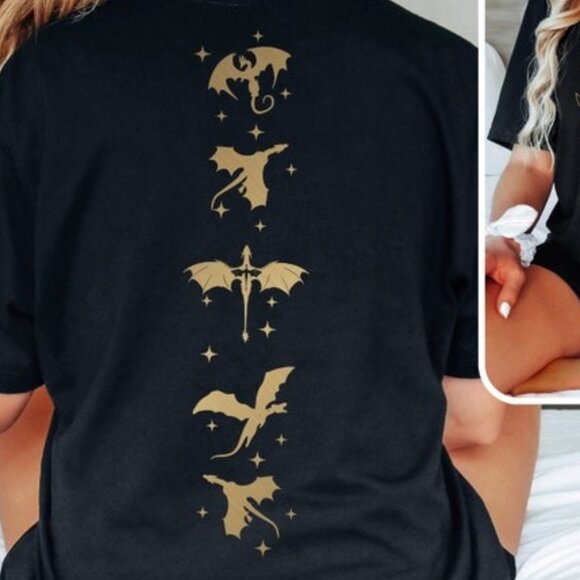 Fourth Wing Basgiath War College Fantasy Graphic Fan Book Reader Gift T-Shirt 05 - Picture 3 of 6